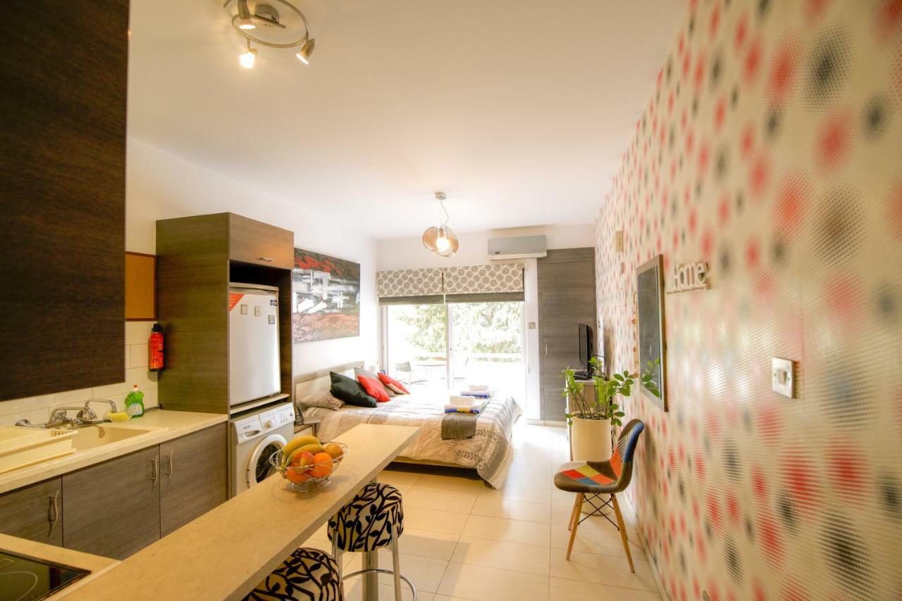 Green Valley Modern Studio Limassol Exterior foto
